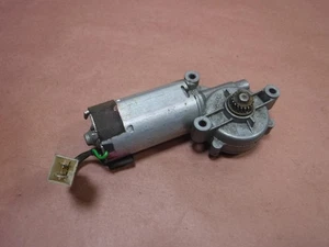 Jeep Grand Cherokee 99-04 Sunroof Motor Factory OEM Free Shipping - Picture 1 of 5