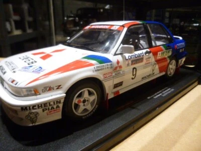 MITSUBISHI GALIANT VR 4 N°9 2ND RAC RALLY 1990 ERIKSSON/PARMANDER IXO  1/18 - Photo 1/4