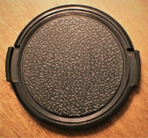58mm Plastic Snap on Front Lens Cap Cover-Nikon Canon Sony Fujifilm - Picture 1 of 2