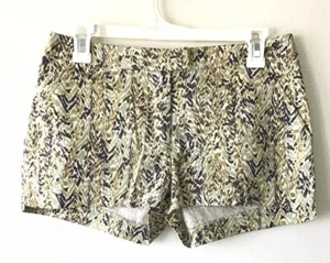 H&M Women’s Short Shorts Chino Size 6 - Picture 1 of 8