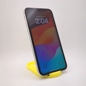 Cracked Apple iPhone XR A1984 64GB | White | UNLOCKED - Picture 1 of 9