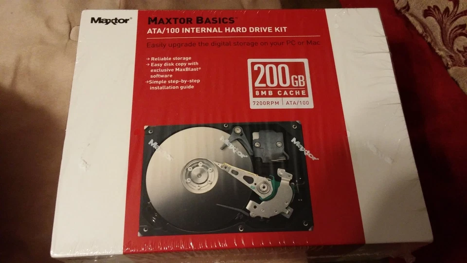 Maxtor Basics 200 GB Diamondmax ATA 100 7200 RPM Internal  Hard Drive Kit - Image 1 of 1