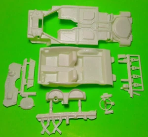 AMT 63 1963 Corvette Sting Ray 1/25 Frame Chassis Interior Bucket Seat Model Car - Picture 1 of 6