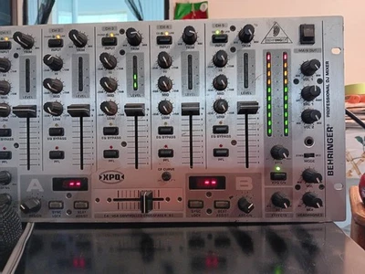 Behringer VMX 1000-DJ mixer OLD ONE-NO USB - Image 1 of 4