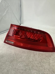 2012-2015 AUDI A7 S7 PASSENGER RIGHT TAIL LIGHT Outer LED OEM 4G8945096A - Picture 1 of 19
