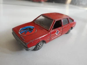 Mira Chrysler 150 GLS Bomberos  in Red - Picture 1 of 2