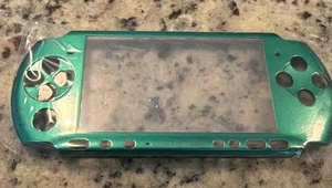 PSP 3000 Frontblende grün - Bild 1 von 6