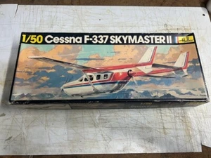 Heller Cessna F-337 SkyMaster II...1/50...Kit 405 - Picture 1 of 2