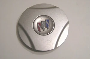 2000-2004 BUICK REGAL center cap P/N 9593588 - Bild 1 von 1
