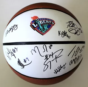 2018-19 New York Liberty Team Signed Basketball w/COA Tina Charles Katie Smith A - Picture 1 of 1