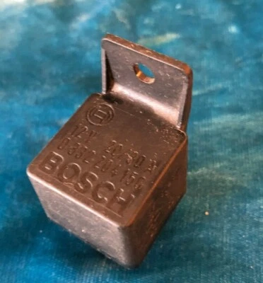 NUEVO DE LOTE ORIGINAL BOMBA DE COMBUSTIBLE/RELÉ DE ARRANQUE BOSCH #0 332 209 150 PORSCHE 911 VOLVO MULTI USO Foto 1 de 3