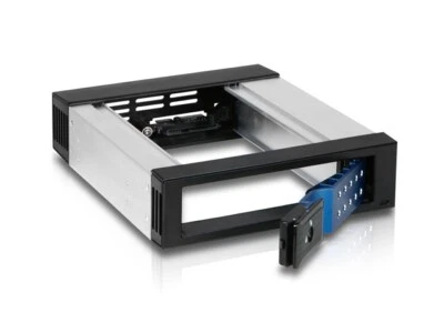 iStarUSA BPN-DE110SS Trayless 5.25" to 3.5" SATA SAS 6Gbps HDD Hot-SWAP *NEW* - Image 1 of 4