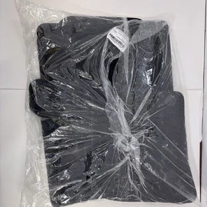 NEW Land Rover Defender 90 Mat Set Black Ebony Carpet (5 Seat) 2020-2025 OEM (b) - Picture 1 of 3