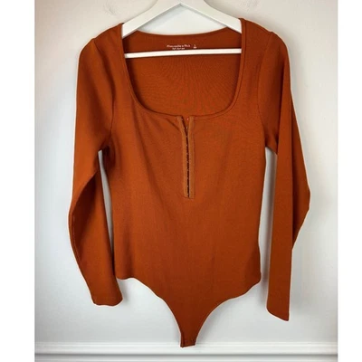 ABERCROMBIE & FITCH Burnt Orange Soft A&F Ribbed Henley Bodysuit | Large - Image 1 of 4