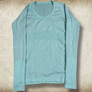 Lululemon Damengröße 8 Swiftly Tech Langarm Rundhalsausschnitt meliert babyblau - Bild 1 von 9