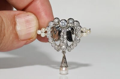 Antique Circa 1920s Platinum Art Deco Natural Diamond Decorated Brooch - Image 1 of 4