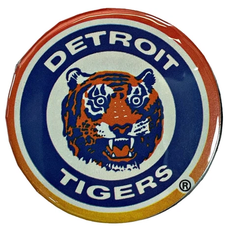 Vintage 1970s Badge A Minit MLB Baseball Magnetic Button - Detroit Tigers Cover