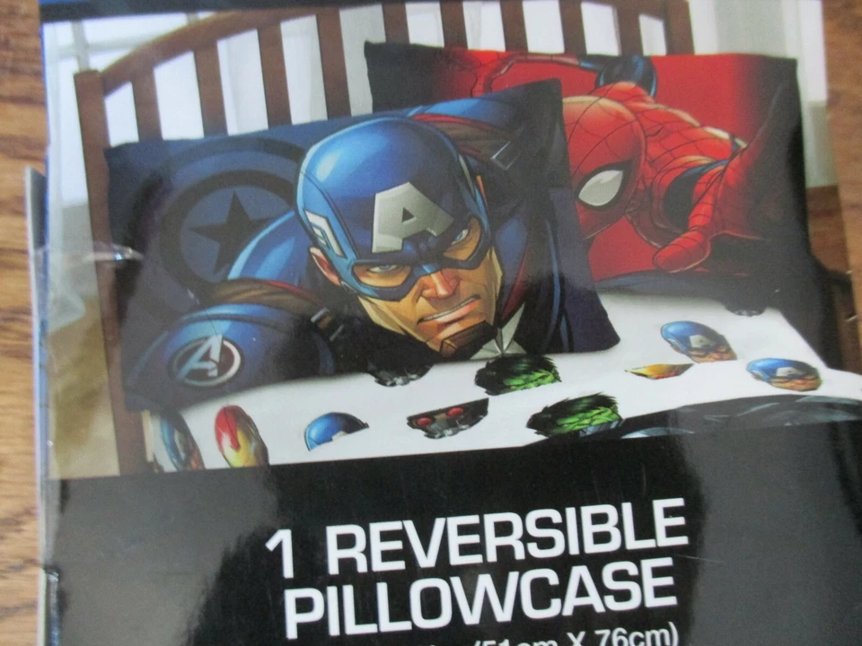 Marvel Reversible Pillowcase 20 X 30 Inches Captain America & Spiderman