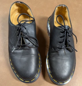 Dr Martens Black Oxford 1561 Blind Eyelets Size 3UK 5 US - Picture 1 of 9
