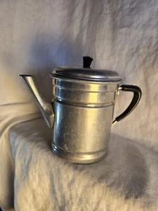 Teiera in alluminio con coperchio T6 tazze manico nero 4,5" x 9,5" vintage ITALIA - Foto 1 di 5