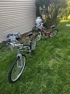 Bikes - Picture 1 of 11