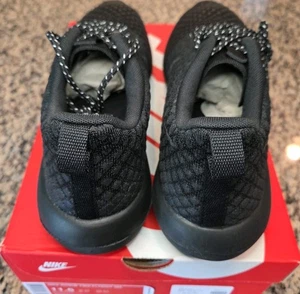 Nike Roshe Two Flyknit 365 Herren Größe 11,5 schwarz auf schwarz 859535/001 - Bild 1 von 5
