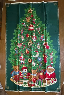 Panel de tela para árbol de Navidad VIP Cranston pared puerta colgante decoración 35" por 58" Foto 1 de 4