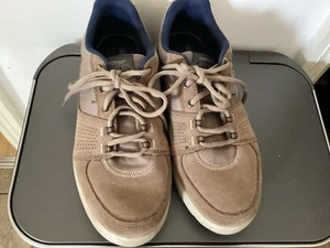 Taupe Relaxed Fit SKETCHERS Size 7 - Picture 1 of 8