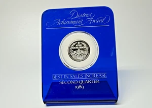 1989 AVON DISTRICT ACHIEVEMENT AWARD VERKAUFSSTEIGERUNG 1/4 TROY OZ .999 SILBER I978 - Bild 1 von 7