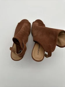 Lucky Brand Brown Buckle Strap Open Toe Wedge Heels Sandals Womens Size 7.5 - Picture 1 of 8