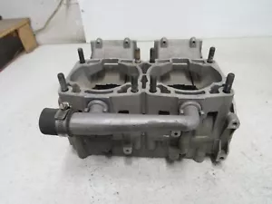 03-05 POLARIS RMK 800 CASES CRANK CASE ENGINE BOTTOM END STOCK XC SP OEM 1#EDGE - Picture 1 of 12