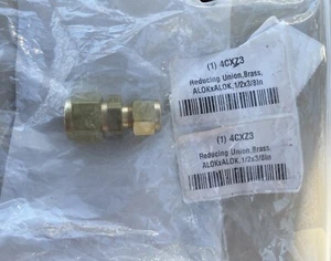 Parker Reducing Union, Brass, 1/2"x 3/8" Tube OD, 1-29/32" Overall Lg - Picture 1 of 1