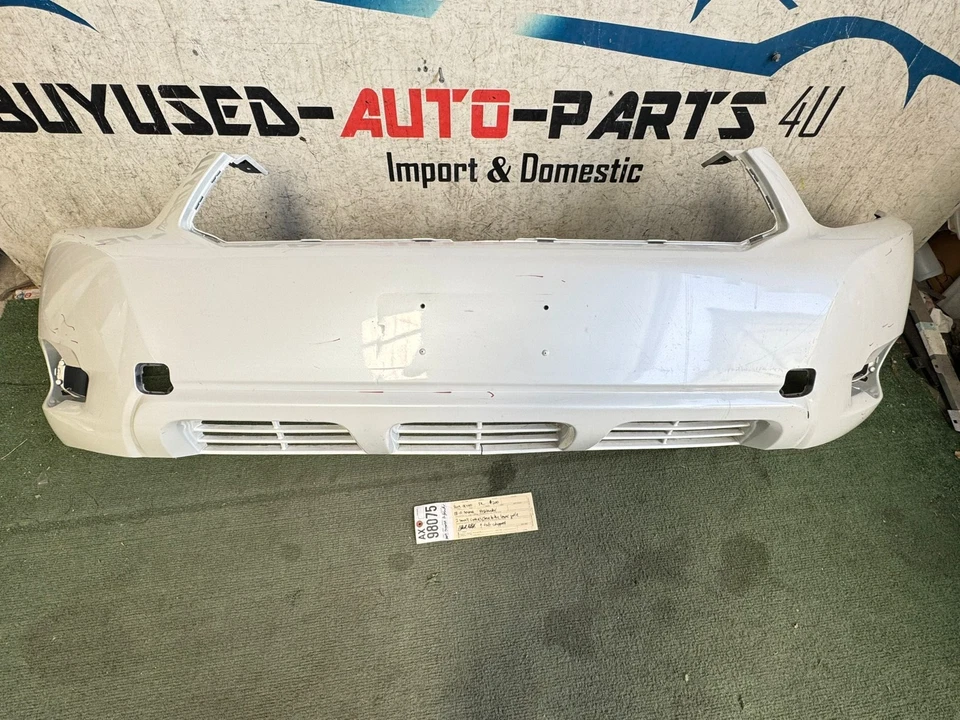 Cubierta del parachoques delantero OEM AX98075 Toyota Highlander 2008 2009 2010 daños Foto 1 de 4