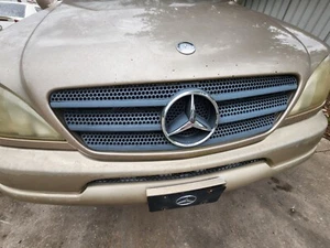 1998 1999 2000 2001 MERCEDES W163 ML320 ML430 GRILLE - Picture 1 of 3