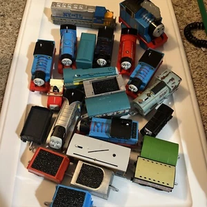 Lot of Thomas the Train & Friends Trackmaster Engines And More Read - Picture 1 of 12