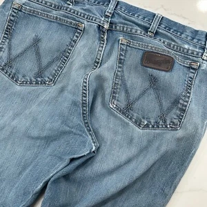 Wrangler Bootcut Jeans Mens 35x36 Distressed Rodeo Cowboy Western Y2K Denim - Picture 1 of 13