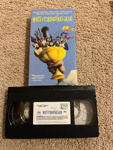 Monty Python and the Holy Grail (VHS, 1997, Widescreen Version) - Imagen 1 de 1