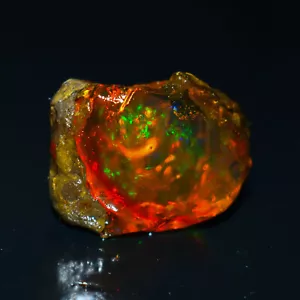 Stunning Ethiopian Opal Rough 81.00 Carats Large Opal Specimen Natural Opal Raw - Picture 1 of 7