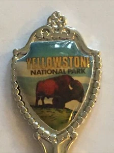Vintage Souvenir Spoon US Collectible Yellowstone National Park Montana - Picture 1 of 4