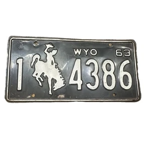 Wyoming License Plate 1963 Natrona Casper County 1 Vintage 1-4386 Wall Decor - Picture 1 of 8