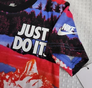 Nike Tee Boys Size XS 4 Yrs Just Do it All Over Print LT Ultramarine NWT New - Picture 1 of 5