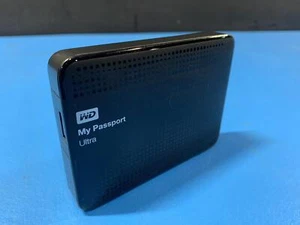 Western Digital My Passport Ultra WDBMWV0020BBK-05 2TB External HD No Cables - Picture 1 of 4