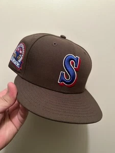 Hat Club Seattle Mariners Snickers Candy Pack 7 3/8 🍫 - Picture 1 of 3