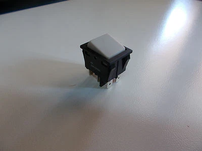 PEG PEREGO PULSANTE INNESTO PRIMA E SECONDA VELOCITA' GAUCHO-RODEO-POLARIS 700