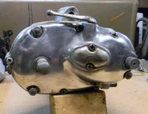 TRIUMPH PREUNIT 650 "SLICKSHIFT" FOUR SPEED TRANSMISSION NEW GASKETS AND SEAL - Picture 1 of 1