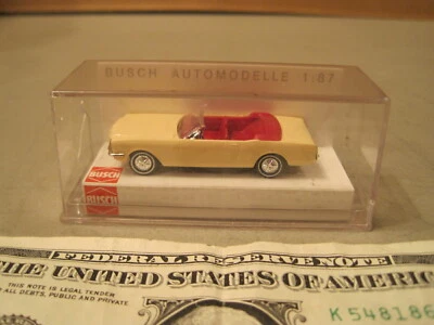 Ford Mustang 1964 Busch escala 1:87 hecho en Alemania 47500 Foto 1 de 4