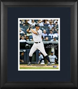 DJ LeMahieu New York Yankees Framed Signed 8" x 10" Hitting Photo - Picture 1 of 1