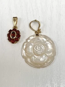Exquisites 14kt Gold 585 Anhänger Set: Rubin Cluster & Perlmutt Blume, 8gm - Bild 1 von 17