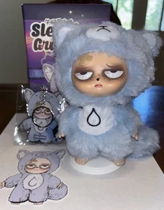Schlafloser Grumpipi blau Vinyl Gesicht Plüsch Anhänger - Jiong Jiong Labubu Videospiel - Bild 1 von 5