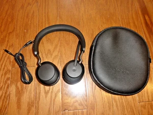 Jabra Evolve2 65 Wireless Stereo Headset HSC110W Black w/ Dongle, Bag & Cable - Picture 1 of 12